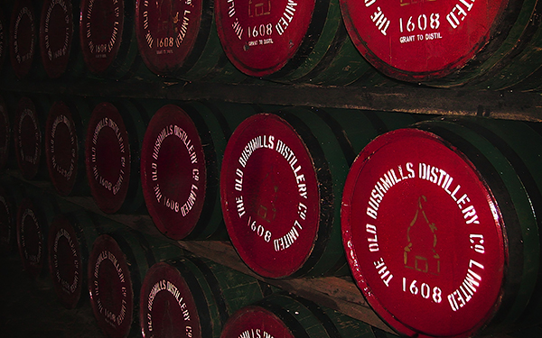<b>爱尔兰威士忌：丰富多彩的历史再度崛起</b>