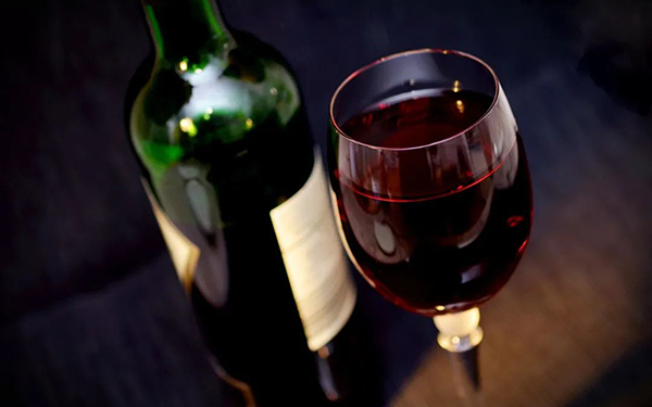 智利葡萄酒面临出口锐减、库存过剩、竞争激烈